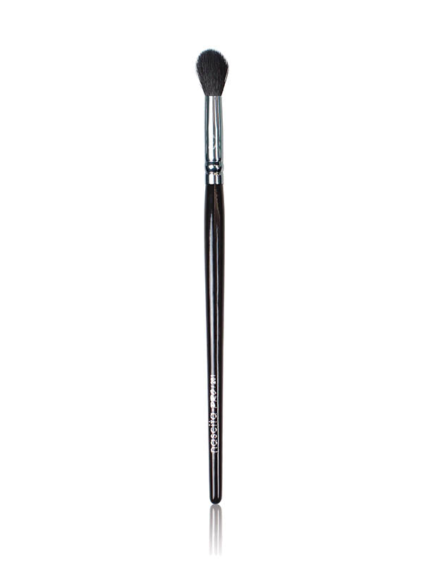 Nascita Pro Geniş Yapılı Far Karıştırma Makyaj Fırçası NASBRUSH0261