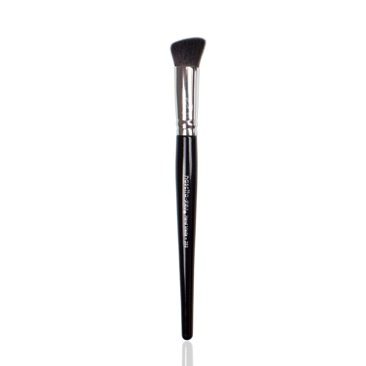 Nascita Pro Plus Eğimli Oval Kapatıcı Makyaj Fırçası NASBRUSH0292